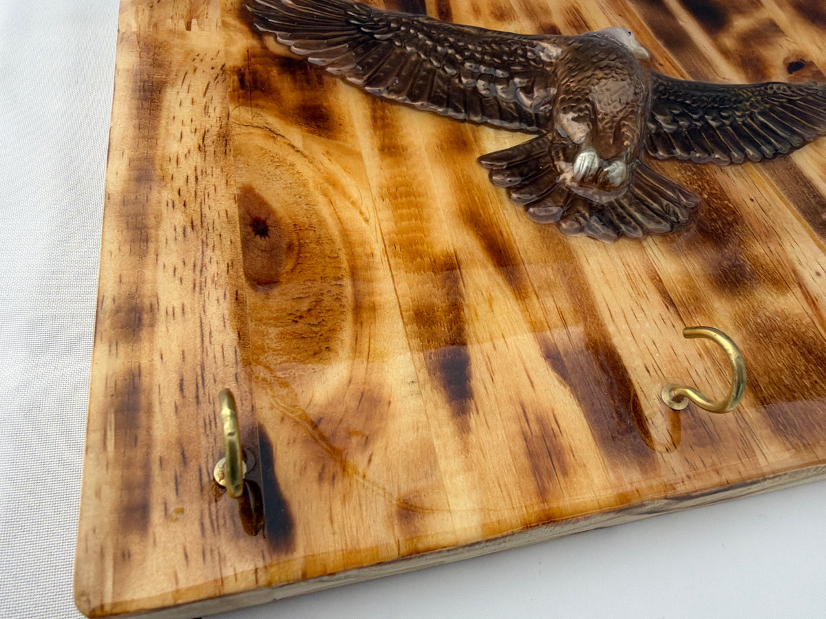 Bald Eagle Wall Plaque w/Hooks