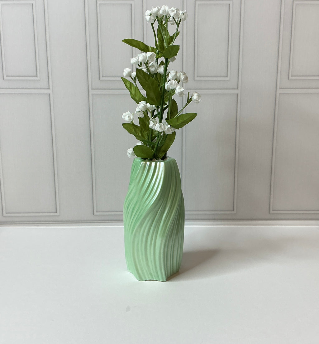 Swirl Vase Light Green