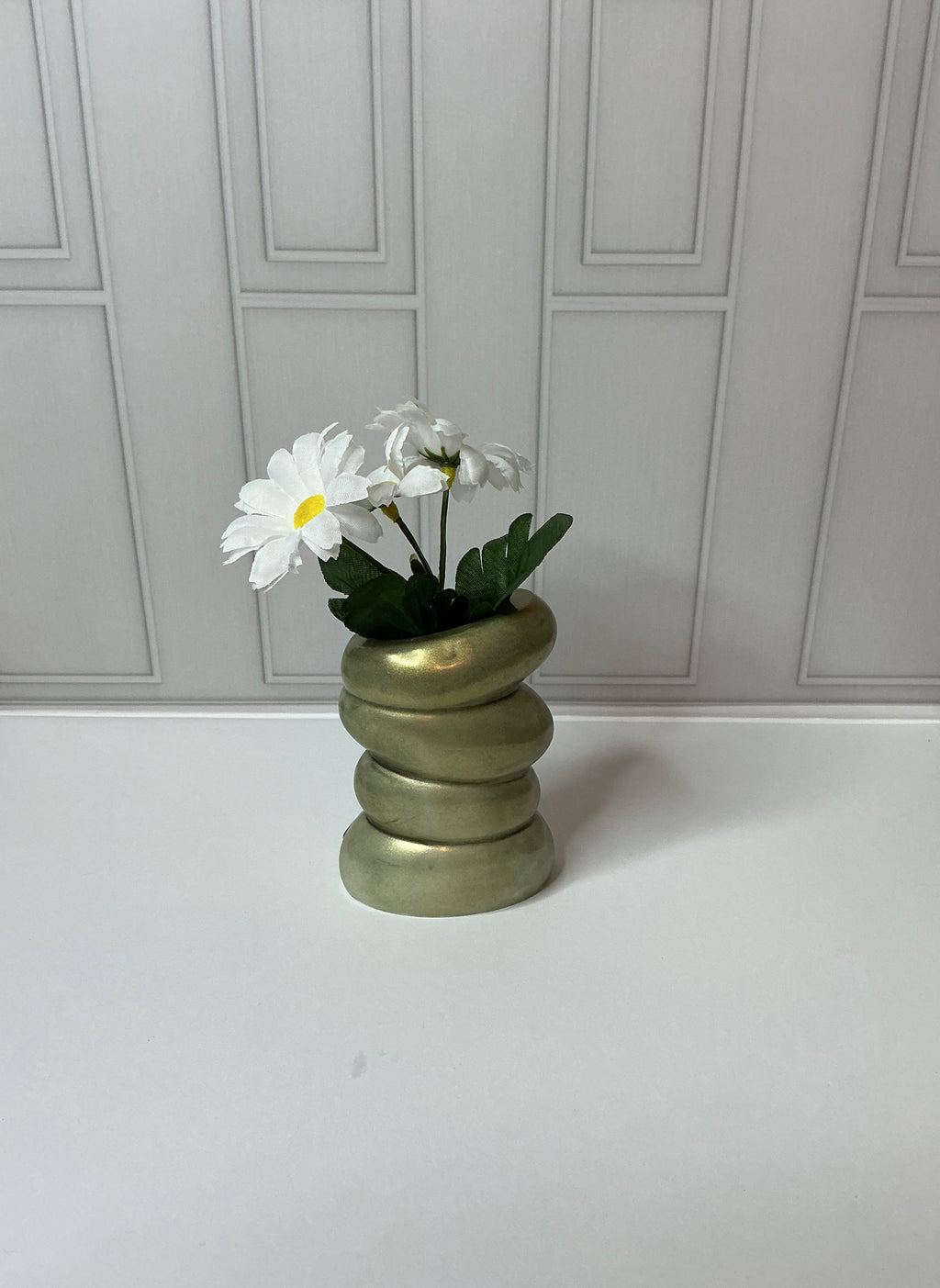Gold Pebble Stacked Vase