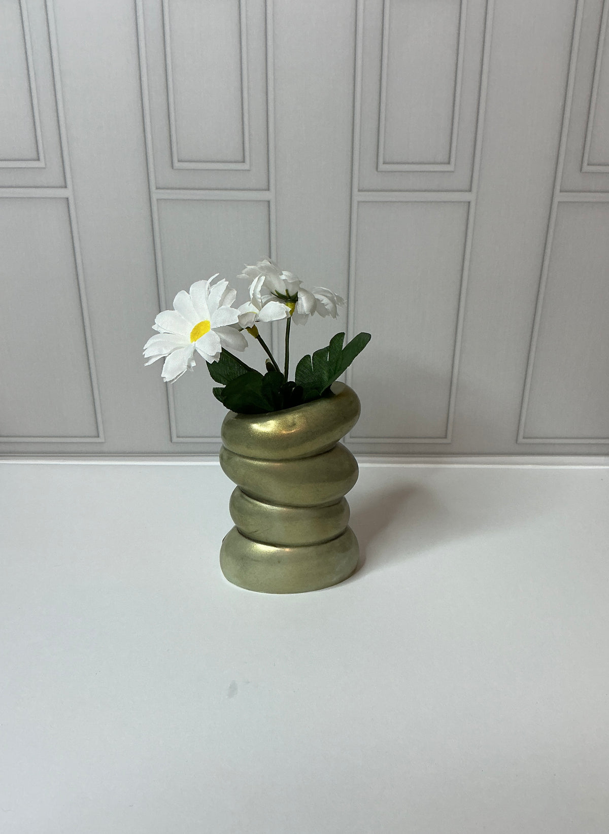 Gold Pebble Stacked Vase